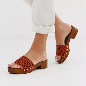 Transit suede heeled mule sandal